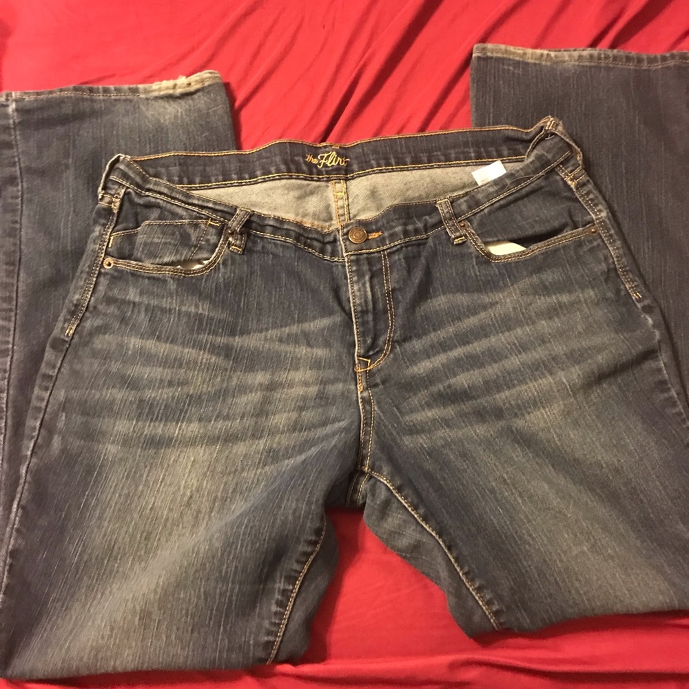 The Flirt Size 14 Short Old Navy Jeans